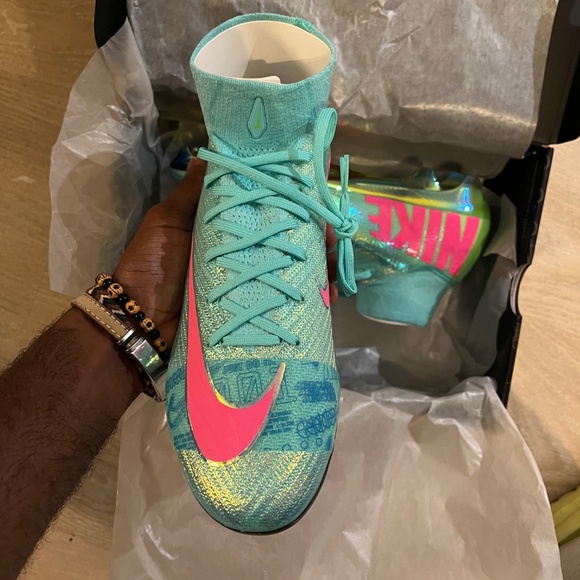 Mercurial Superfly 10 FG - Picture 3 of 9